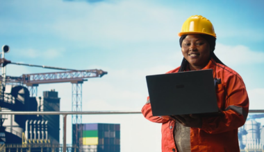 offshore workers life insurance explained on oil rig platform